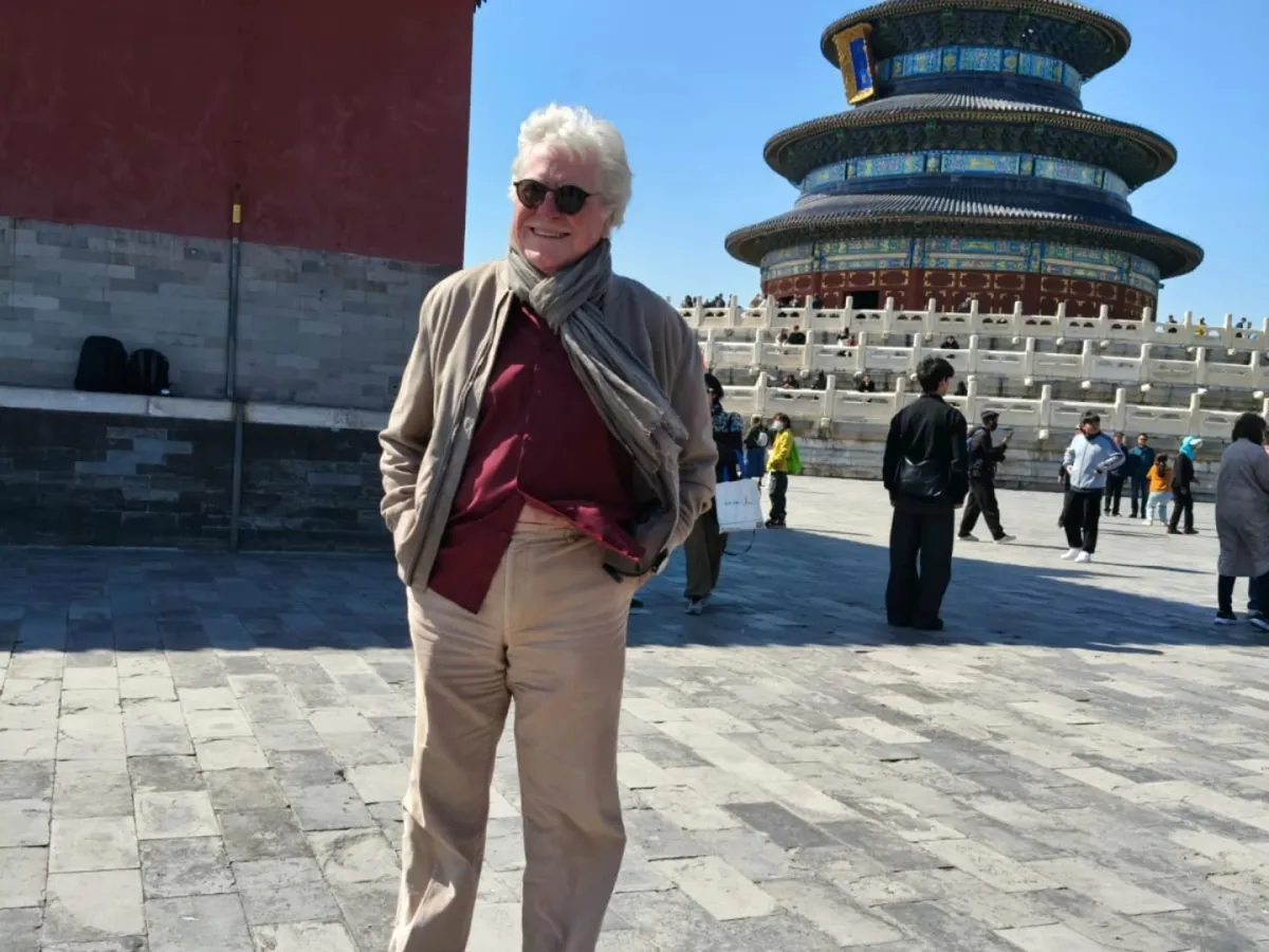 حسين فهمي من الفيلم الصيني