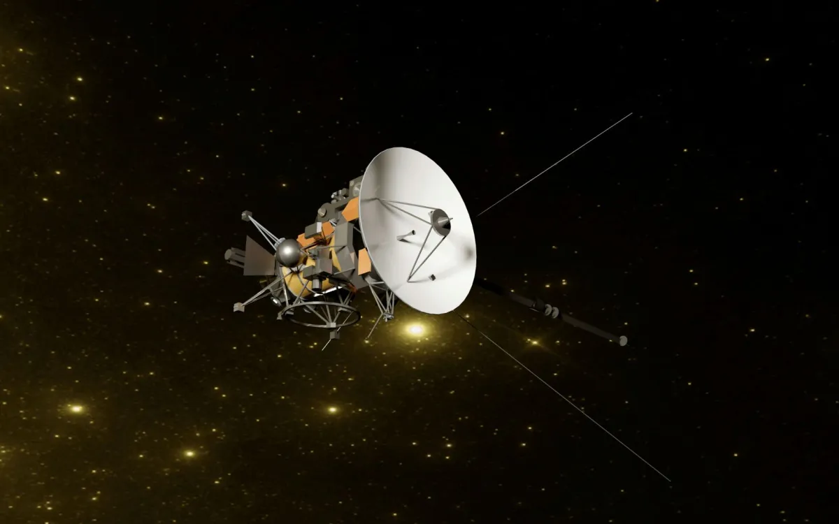 مركبة فضاء تخترق الفضاء الخارجي