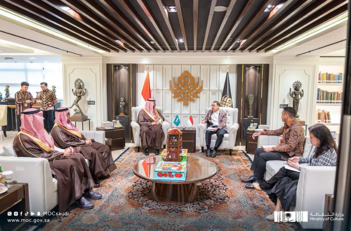 وزير الثقافة الأمير بدر بن عبد الله بن فرحان