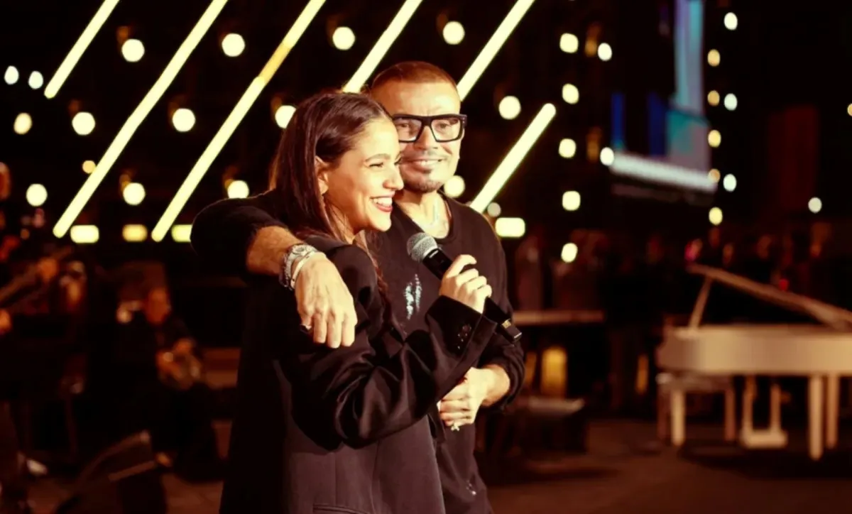 عمرو دياب يغني مع ابنته جانا- الصورة من حساب عمرو دياب على الفيسبوك