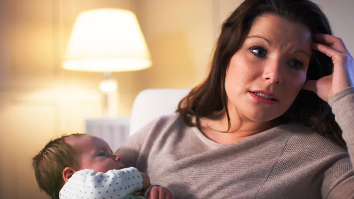 صورة الصحة النفسية للأم بعد الولادة