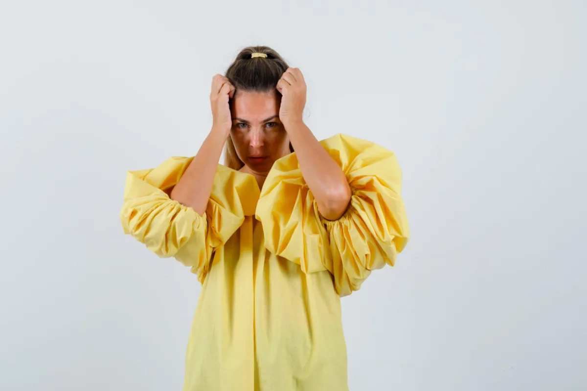 تفسير حلم الشعور بالانزعاج والضيق في المنام