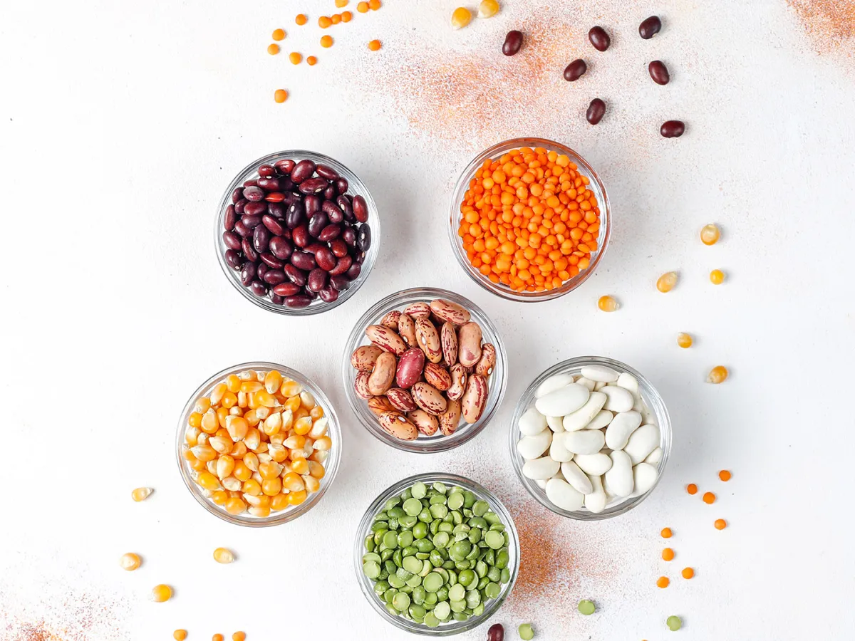 أبرز مصادر الحديد النباتية والحيوانية وأيهما أفضل؟ المصدر Image by azerbaijan_stockers on Freepik