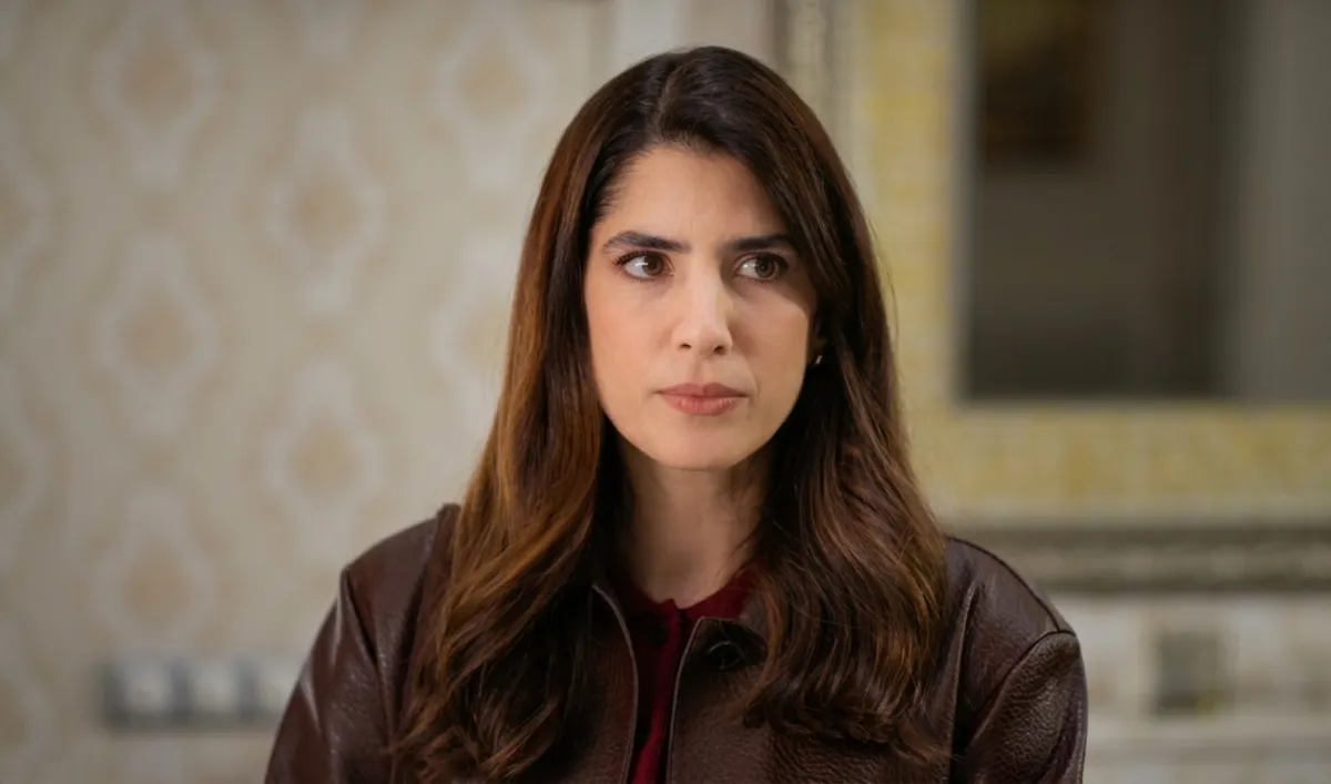 كارمن بصيبص من أحداث المسلسل - الصورة سكرين شوت من الحلقة 57