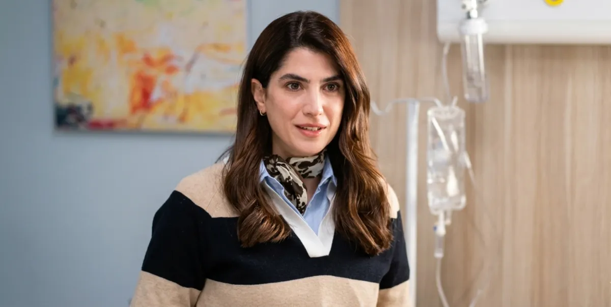 ورد تدعم نجم قبل جراحة خطيرة - الصورة سكرين شوت من الحلقة 61