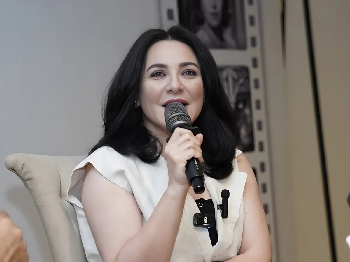 سلاف فواخرجي: بحب أغلط وأتعلم ومش كل الفرص اللي بتضيع بتتعوض