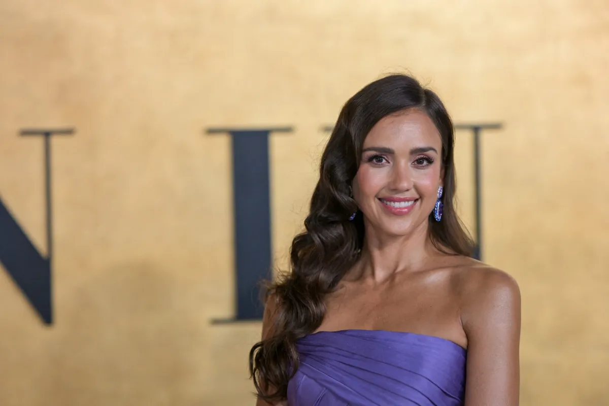 جيسيكا ألبا Jessica Alba في مهرجان البحر الأحمر في جدة. مصدر الصورة: Ammar ABD RABBO / Red Sea Film Festival / FACTSTORY