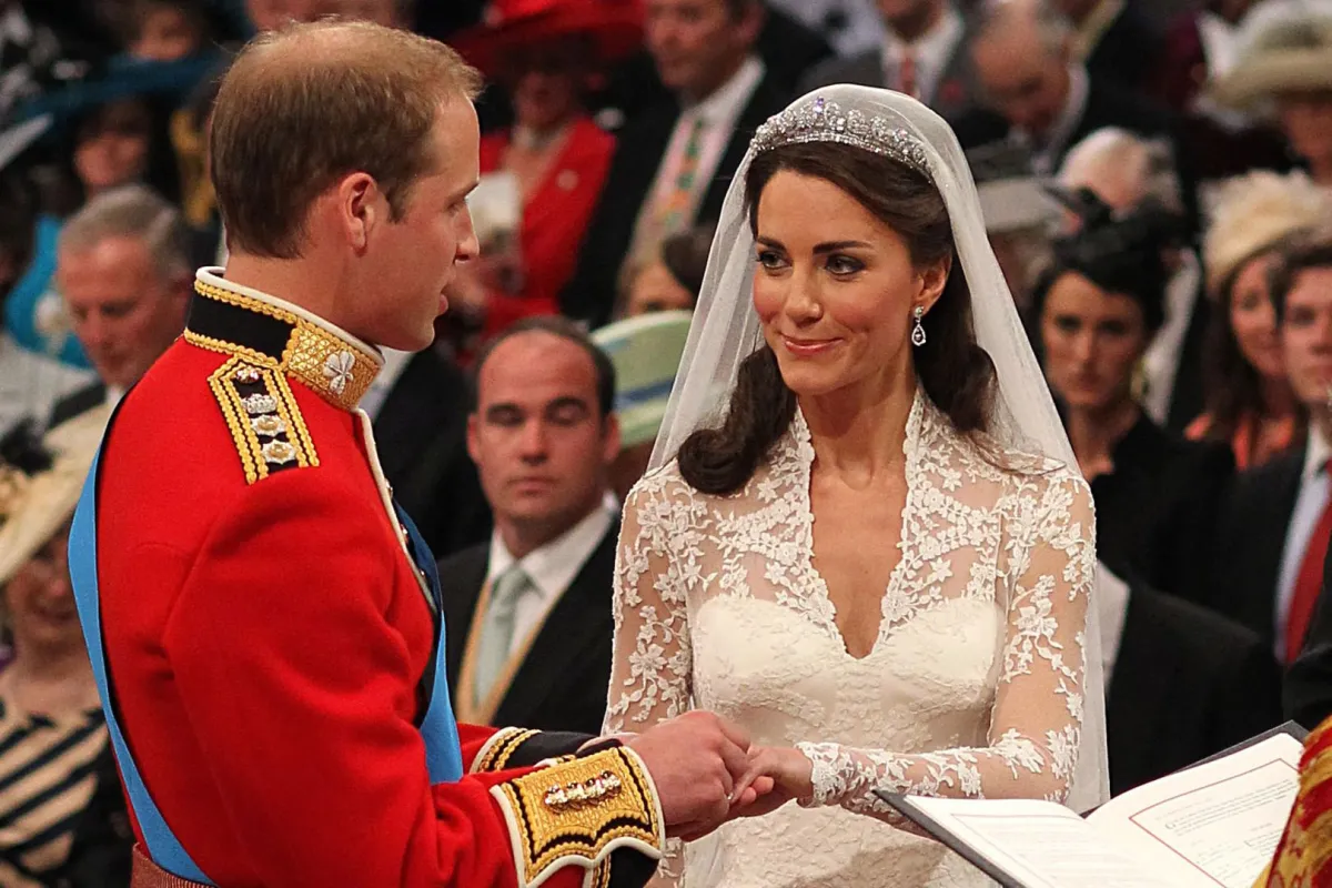 زفاف الأمير ويليام Prince William وكيت ميدلتون Kate Middleton في لندن عام 2011. مصدر الصورة: AFP PHOTO / WPA POOL / Dominic Lipinski 