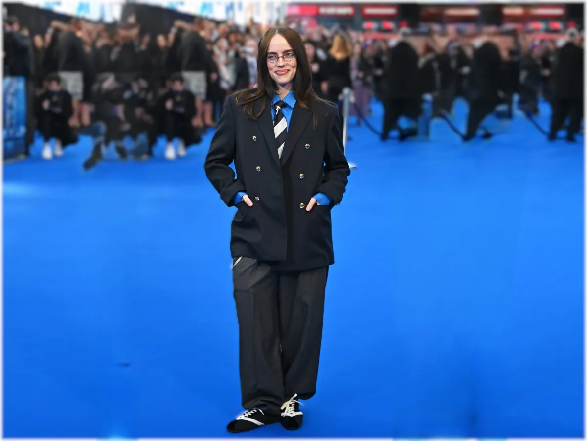 بيلي إيليش Billie Eilish - الصورة من دار سيلين Celine
