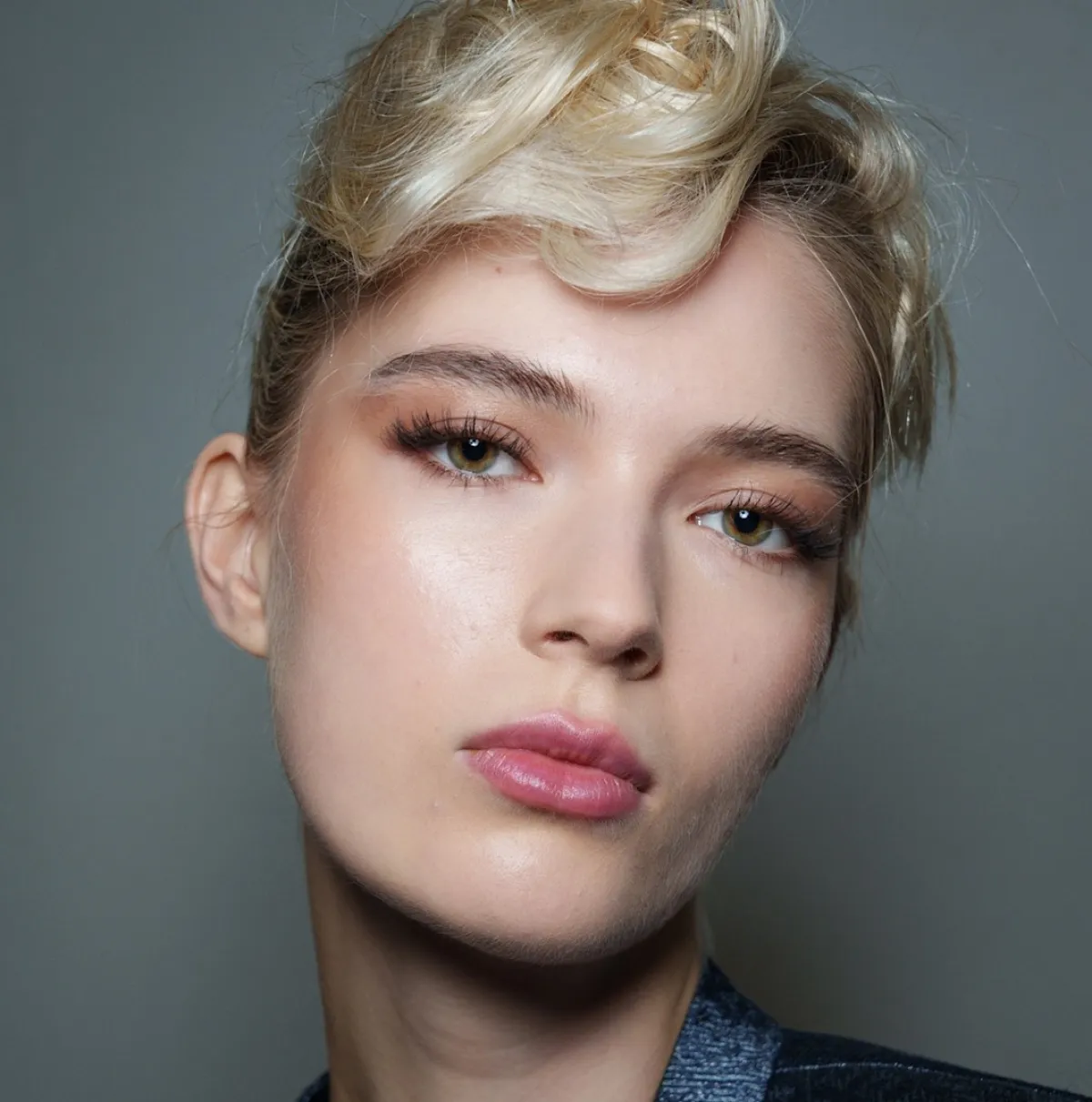 من عرض Giorgio Armani - الصورة من Launchmetrics/Spotlight©