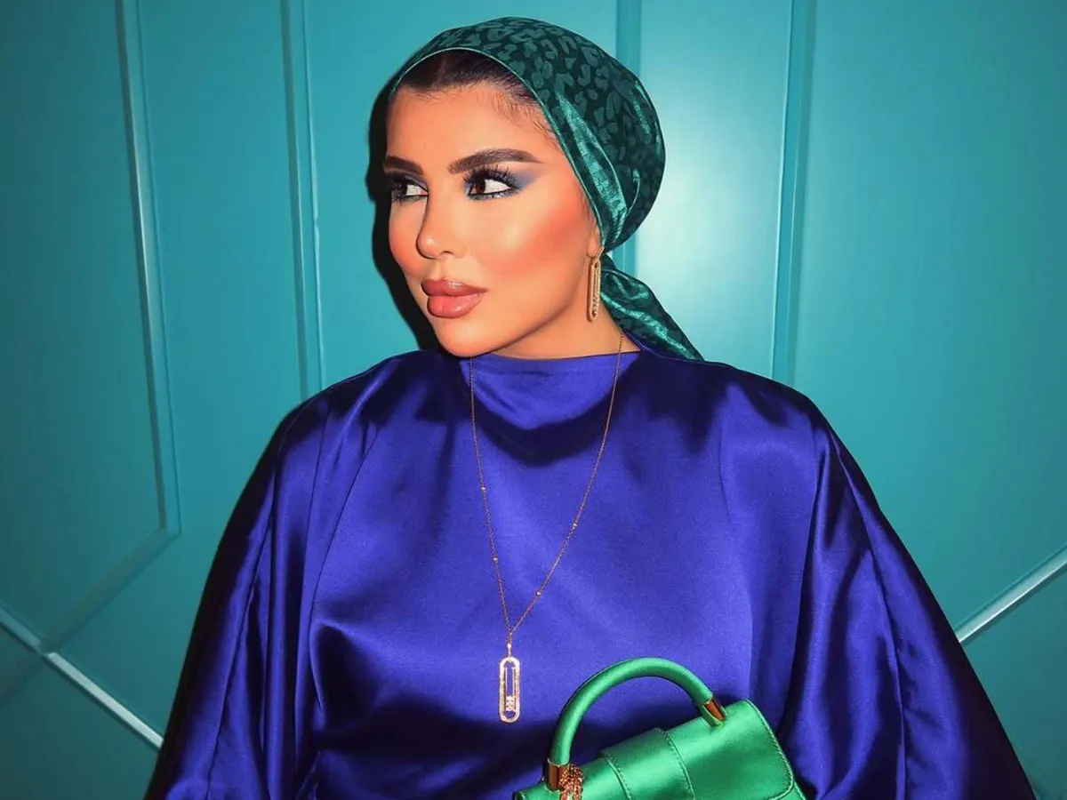 مدونة الموضة هيا عفيف -الصورة من حسابها على إنستغرام