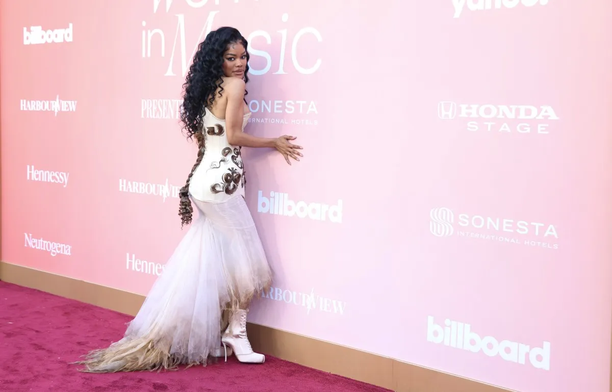 النجمة تيانا تايلورTeyana Taylor في حفل بيلبورد للموسيقى Billboard Women in Music - (مصدر الصورة  VALERIE MACON / AFP)