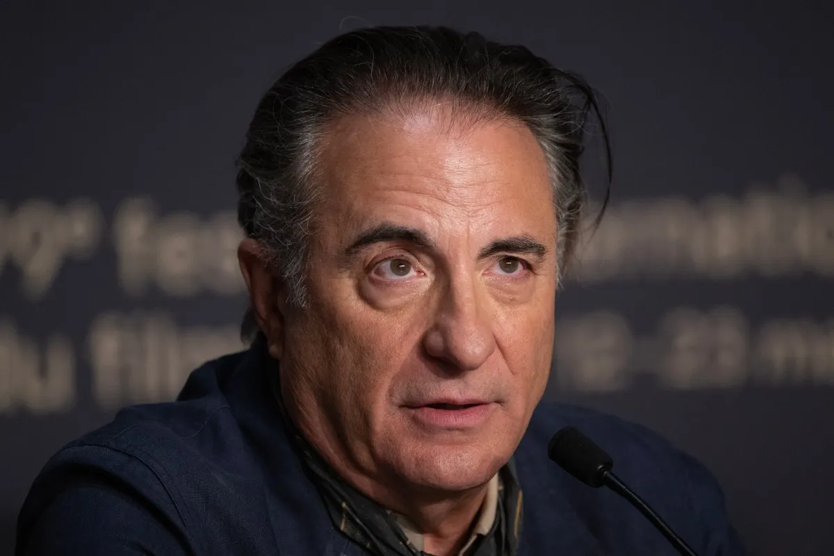 آندي جارسيا Andy Garcia من المؤتمر الصحفي - Photo by Anna KURTH / AFP