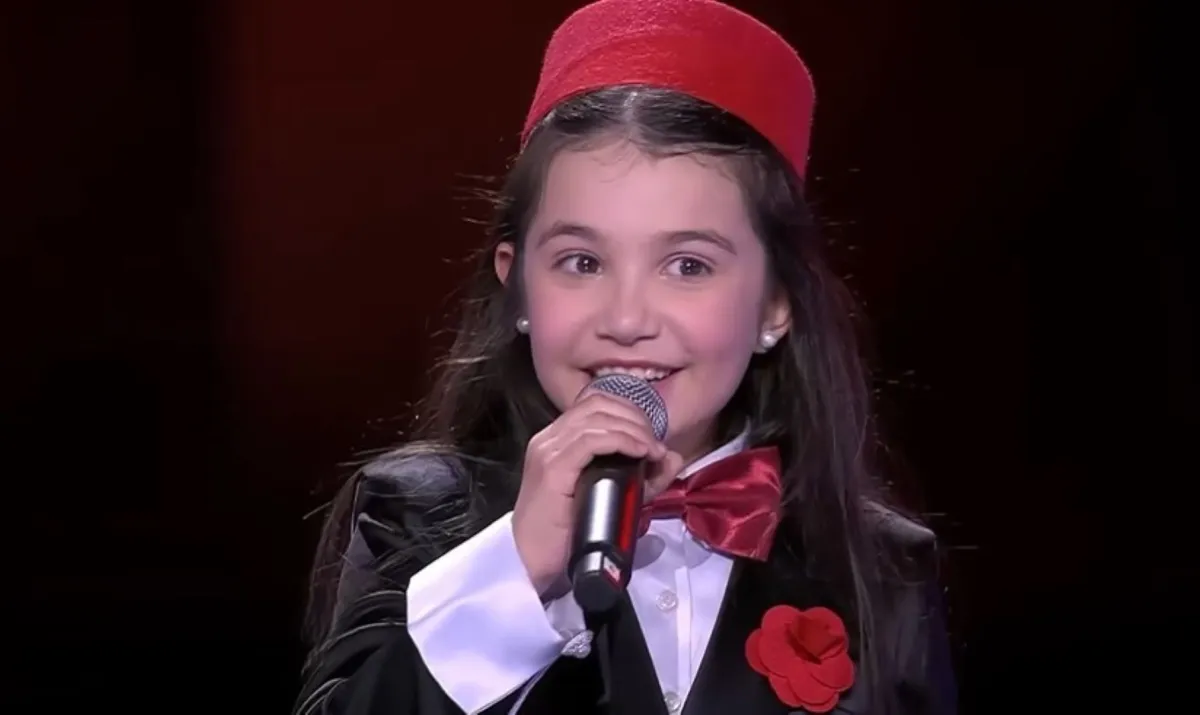 إيمليا من برنامج ذا فويس كيدز- الصورة من شاشة عرض البرنامج