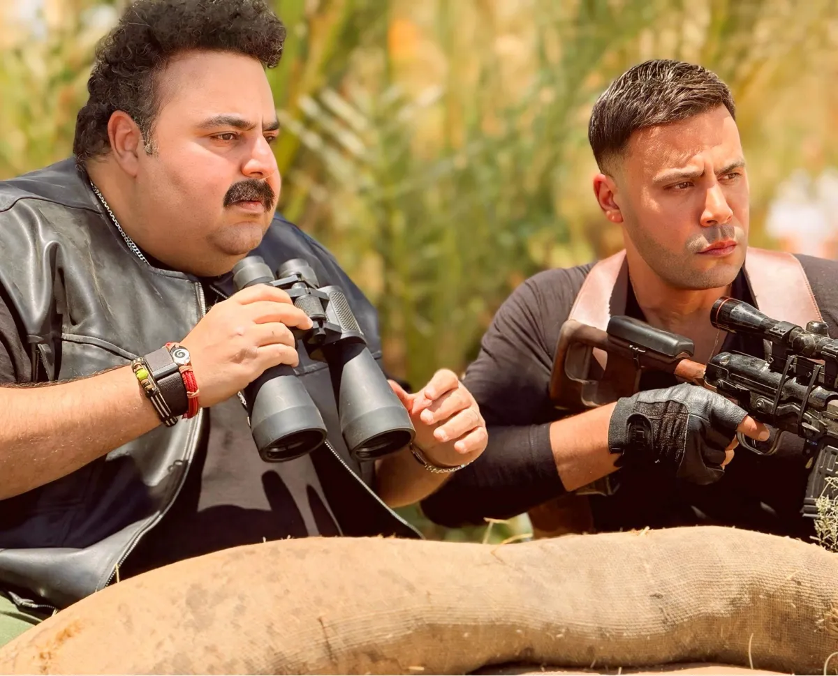 محمد إمام وشيكو من كواليس صقر وكناريا - الصورة من صحفة الأول على فيسبوك