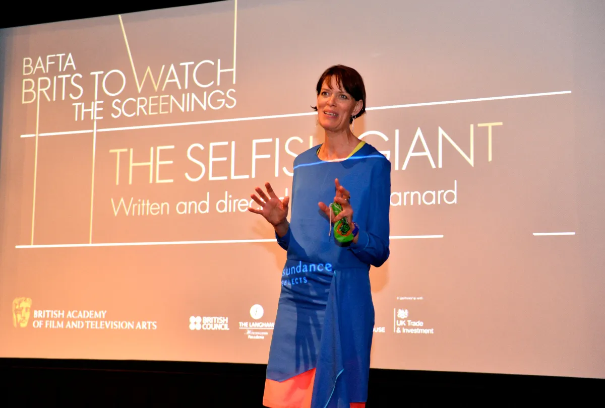 المرلفة والمخرجة Clio Barnard - Photo by FRAZER HARRISON / GETTY IMAGES NORTH AMERICA / GETTY IMAGES VIA AFP