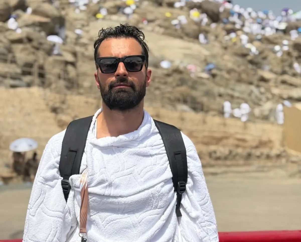 أحمد حاتم أثناء تأدية مناسك الحج- الصورة من صفحته على إنستغرام