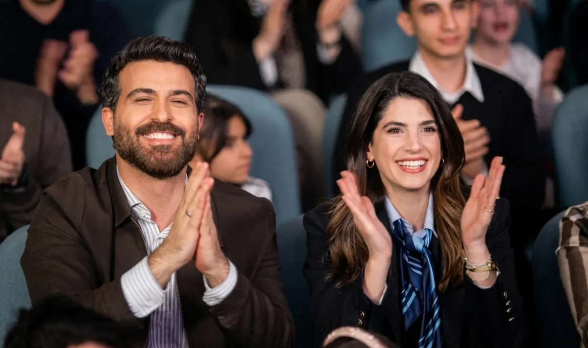 ورد ونجم يدعمان ابنتهما ملاك - الصورة سكرين شوت من الحلقة 85