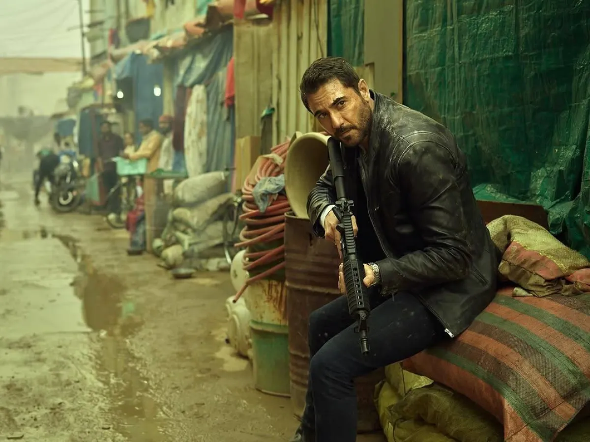 أحمد عز من كواليس فيلم 7Dogs- الصورة من صفحة الفيلم على فيس بوك