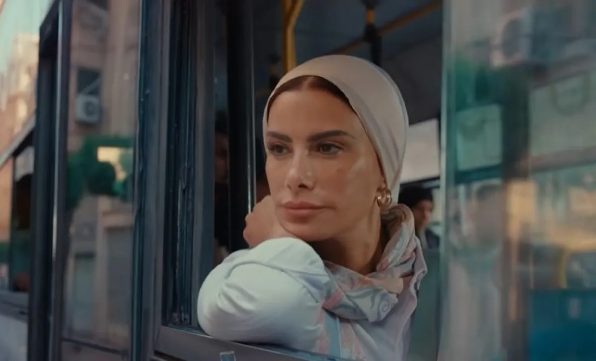 سكرين شوت من شات عرض مسلسل ورد على فل وياسمين