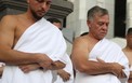 الملك وولي العهد يصليان في الحرم النبوي.jpg