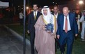 سمو الأمير خالد بن فيصل بن تركي يودع الحجاج من الأراضي الفلسطينية.jpg
