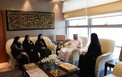 سمو السفير مع الإعلاميات في السفارة.jpg