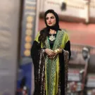 درة زروق بالعباية- الصورة من حسابها الرسمي على إنستغرام 