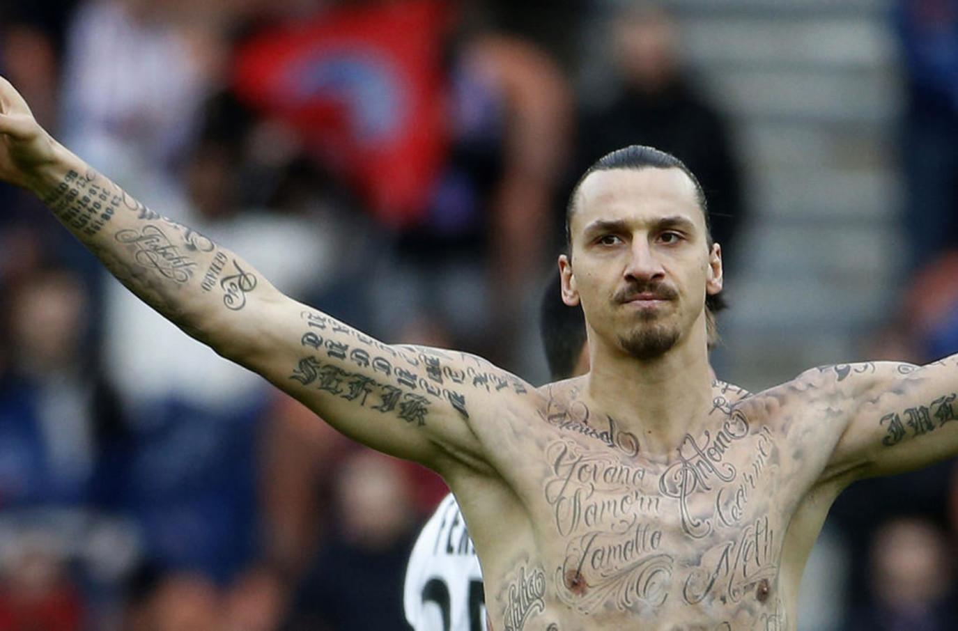 بالصور.. «الوشم» موضة تجمع بين نجوم كرة القدم | مجلة سيدتي, image size:1375x906