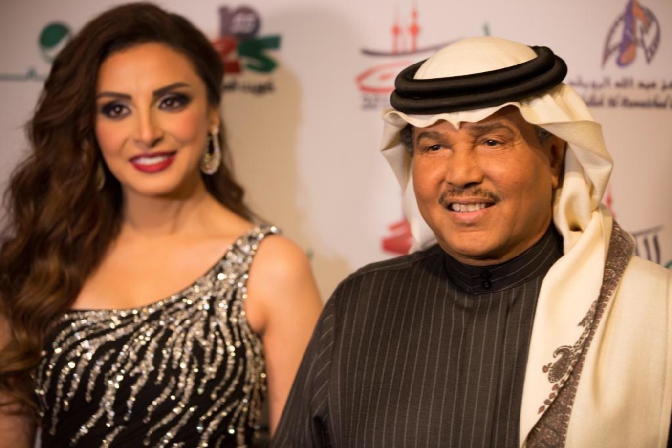 محمد عبده وأنغام معاً في مهرجان