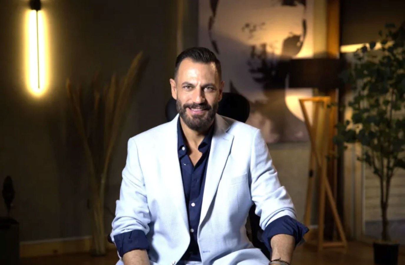 قبل عرضه.. نيقولا معوض يحتفي بفريق عمل مسلسل سلمى
