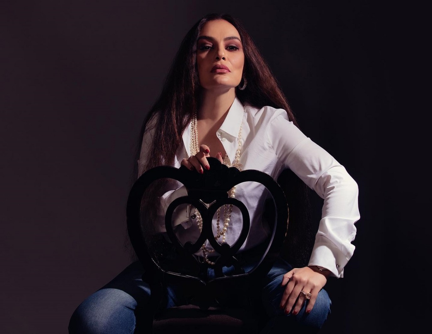 أسرار أناقة شيريهان وأسلوبها الخاص في عالم الموضة