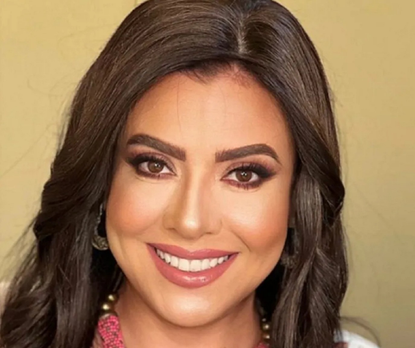 نشوى مصطفى لمروجي شائعات وفاتها: أنا هقوم أصلي العشاء وأدعي عليكم