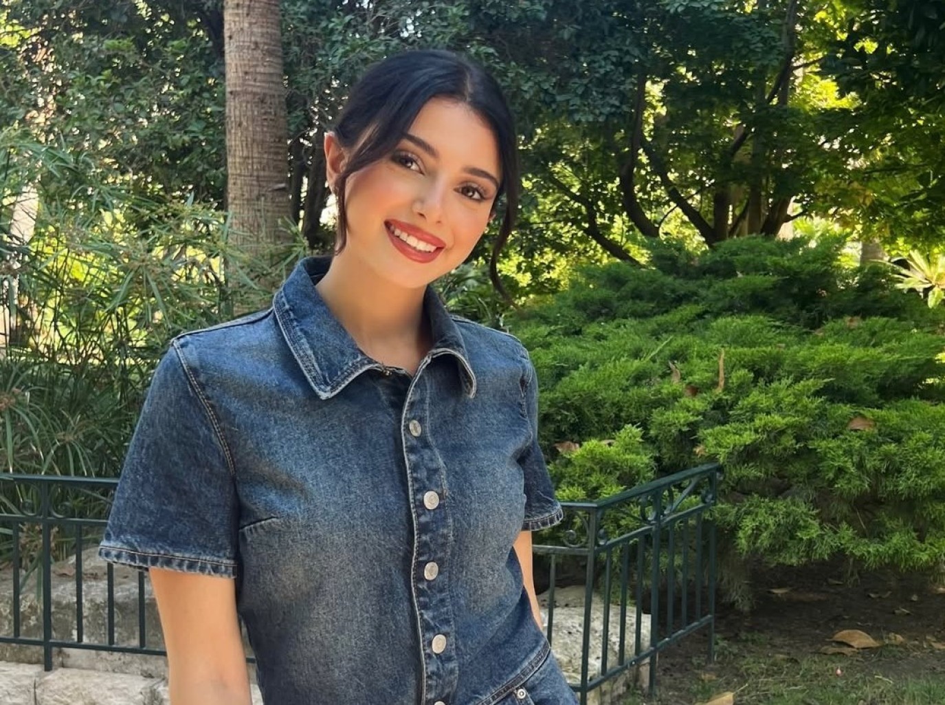 ماريتا الحلاني تتألق بفستان الزفاف.. ما القصة؟