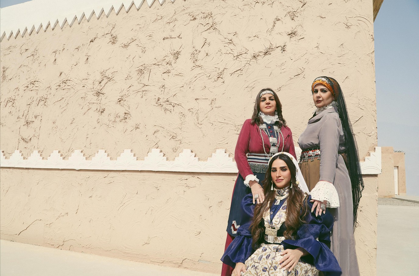 الدكتورة رانية خوقير: الأزياء التراثية ليست مجرد موروث شكلي بل ذاكرة حيّة تختزن تفاصيل المجتمع