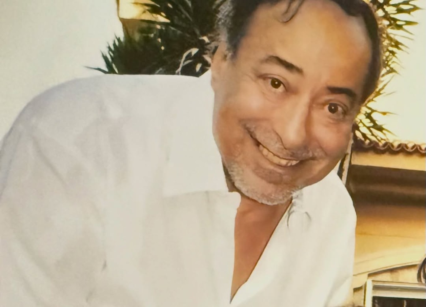 أسرة صلاح السعدني تُحيي ذكرى وفاته الثانية بكلماتٍ مؤثرة وصور نادرة