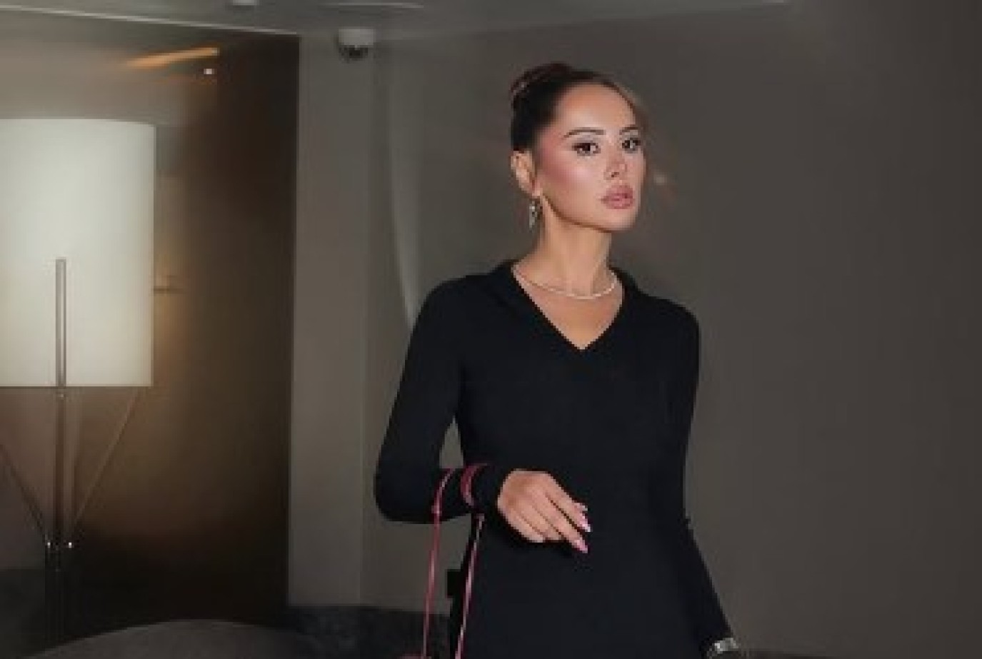 ياسمين رئيس تثير الجدل بمنشورٍ غامض.. هل تعتذر لابنها؟