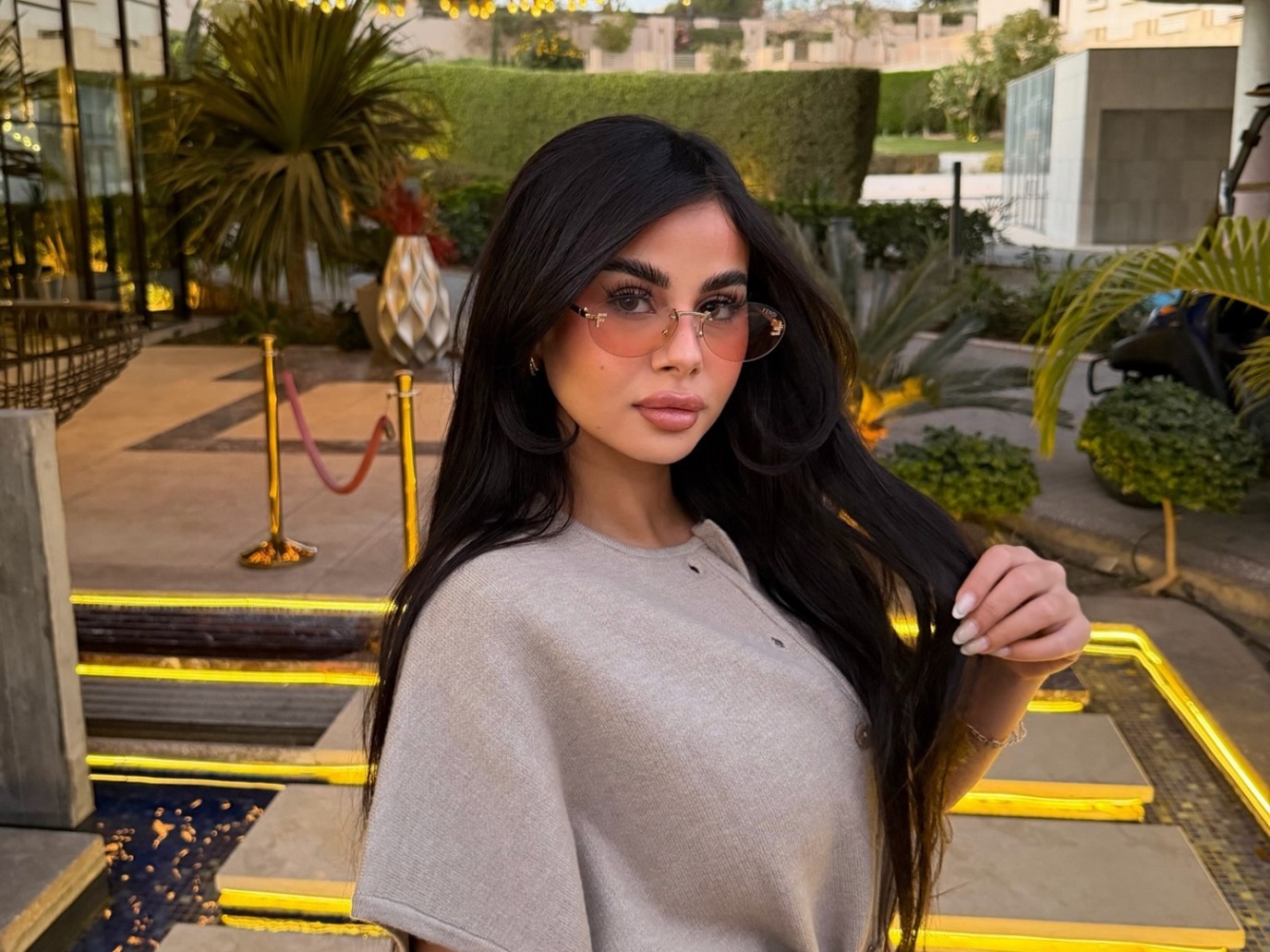 أول ظهور لـ منة عرفة بعد الخضوع لعملية تجميل