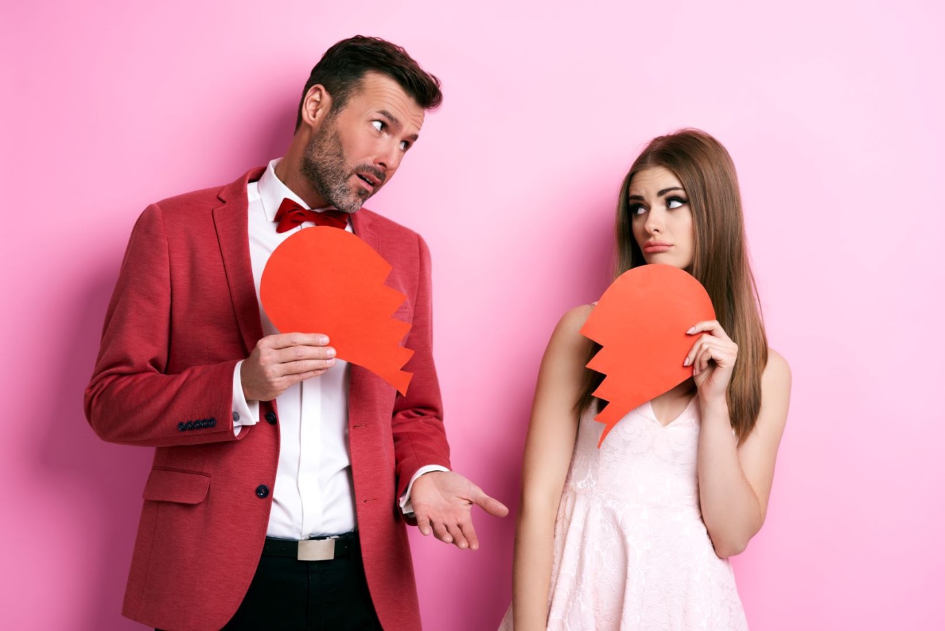 هل النديّة بين الزوجين يمكن أن تدمر العلاقة الزوجية؟