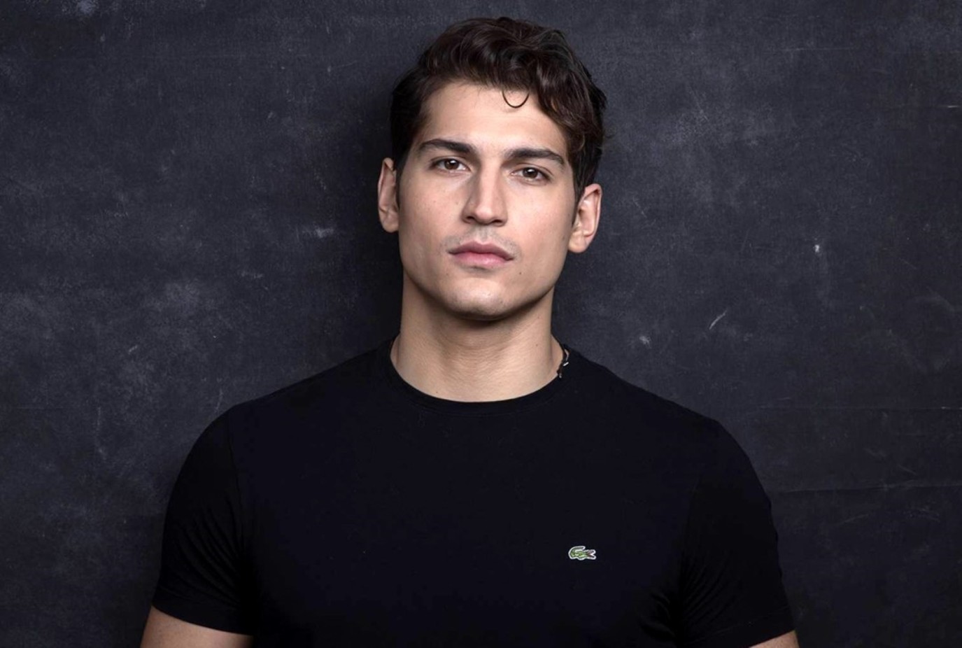 صدمة في الوسط الفني التركي: توقف قلب أوكتاي تشوبوك وأطباء يعيدونه للحياة في آخر لحظة