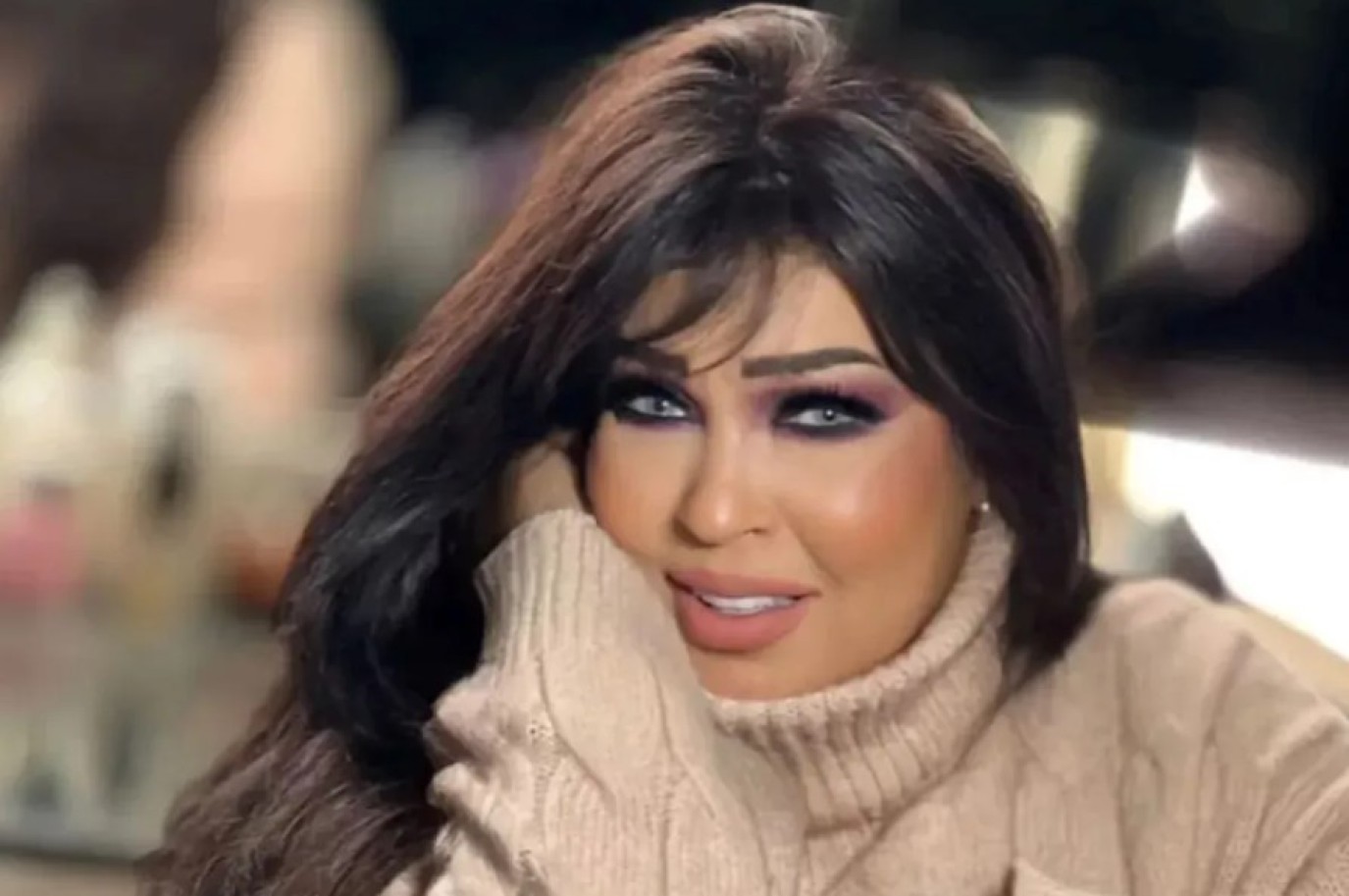 إصابة فيفي عبده بكسر في قدمها.. إليكم التفاصيل