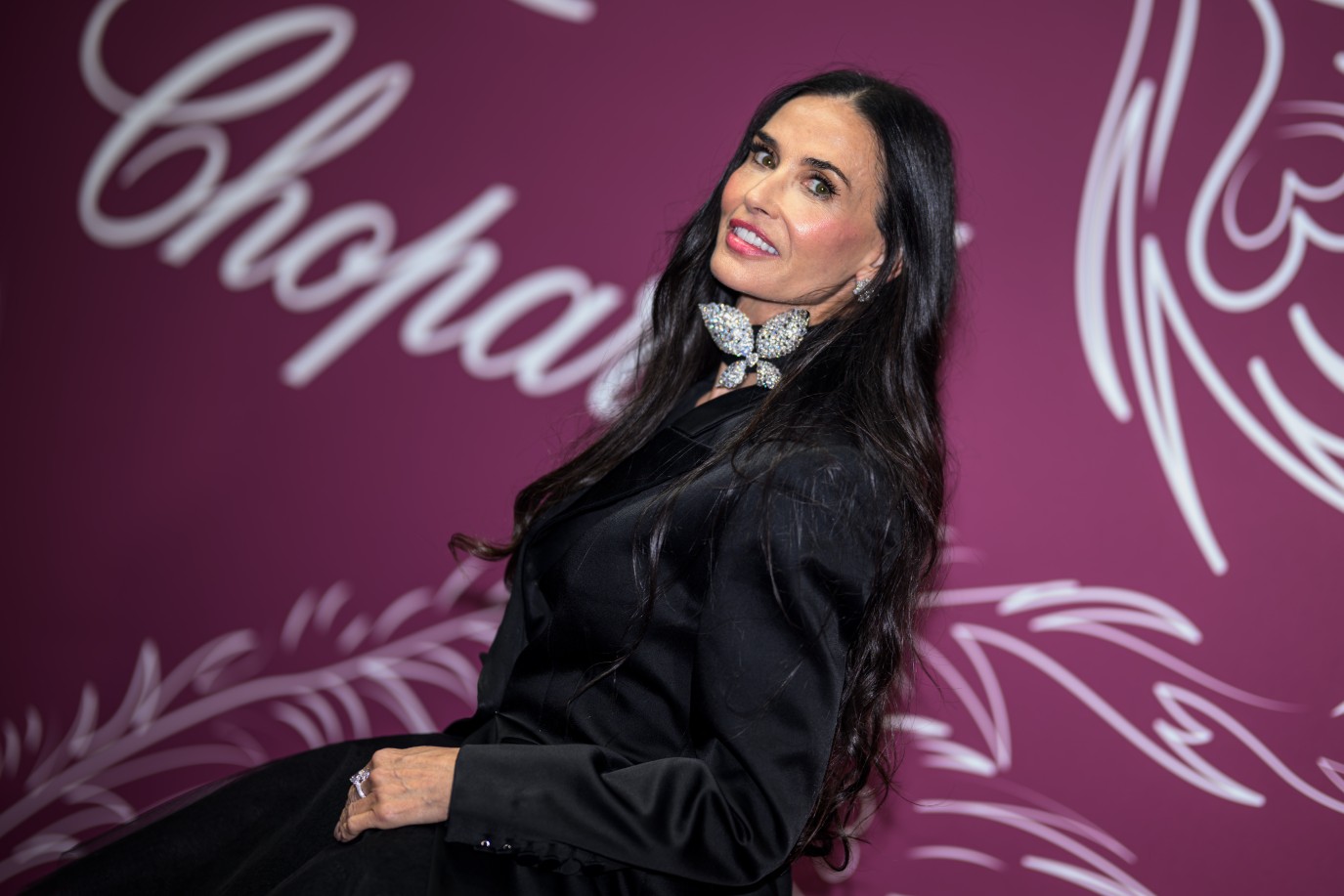مجوهرات النجمات في حفل شوبارد Chopard Miracle Gala Evening.. لغة الفخامة تجمع أيقونات العالم