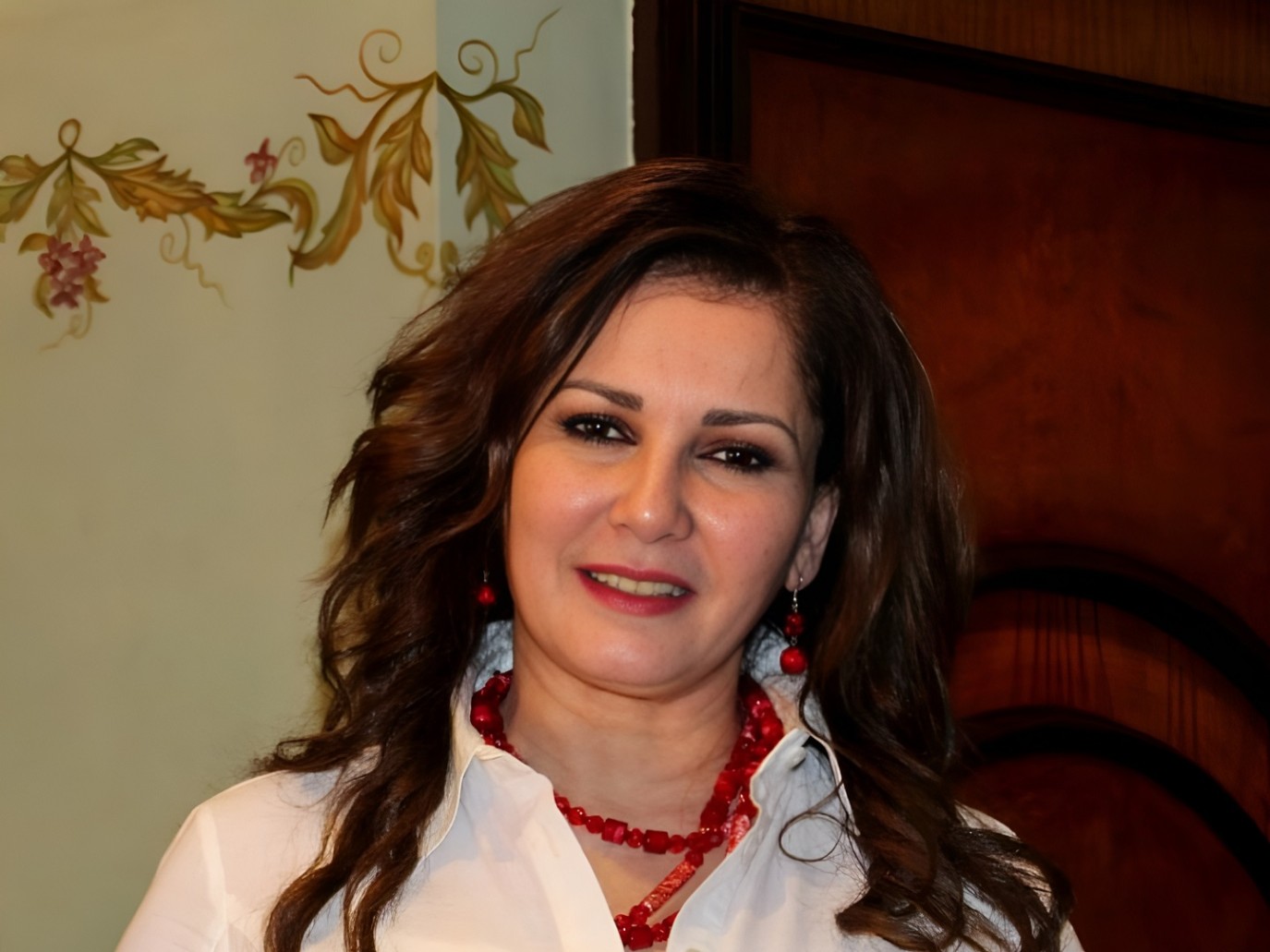 آثار الحكيم: اعتزلت في قمة نجاحي من 15 سنة.. وما قيل في برشامة لا يصح