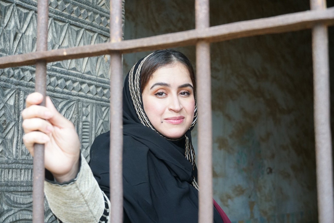 أكاديمية وباحثة وصانعة أفلام الدكتورة أريج الغامدي: الفنون الأدائية النسائية من ذاكرة الجدّات إلى أجيال المستقبل