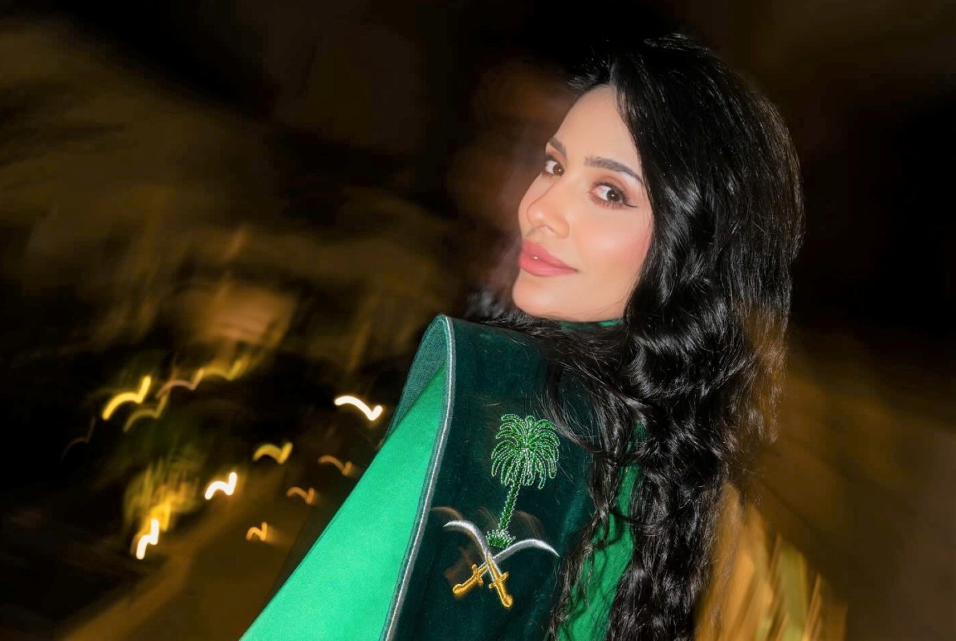 إلهام علي وأبطال فيلم "حزام..ميراث العز" يروّجون للعمل تزامناً مع اليوم الوطني 96.. وهذا ما قالوه