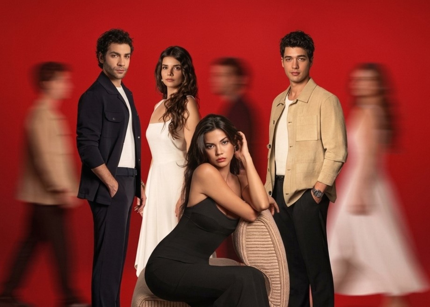مسلسل حياة الآخرين الحلقة 1.. هوليا تدخل عالم نسليهان وتبدأ خطة خطيرة مع إريم