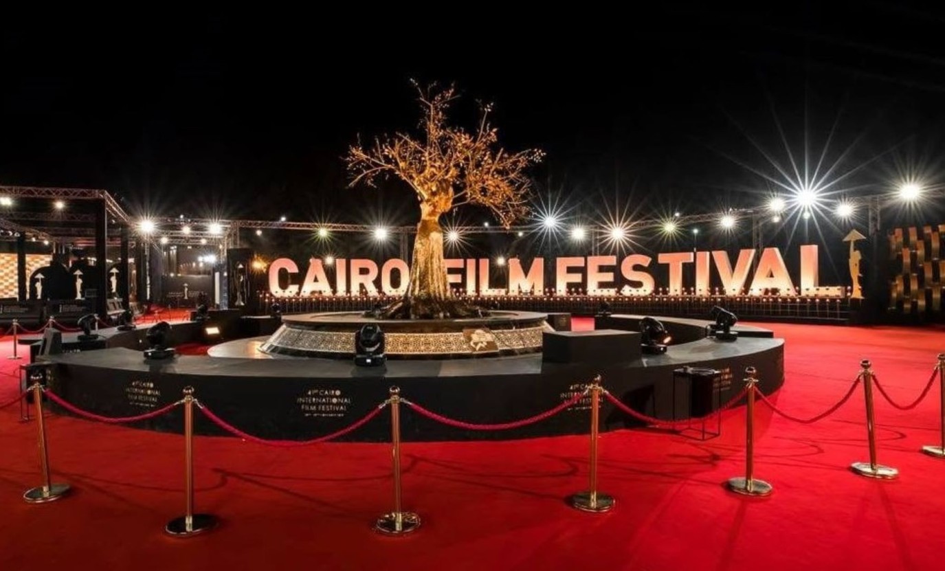مهرجان القاهرة السينمائي الدولي يكشف عن البوستر الرسمي لدورته الـ47.. شادية تتصدر المشهد