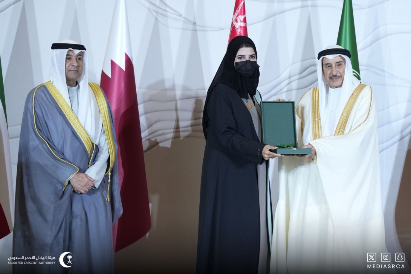منيرة الحمزة تمثل المرأة السعودية بوسام مجلس التعاون للخدمة المدنية لعام 2026