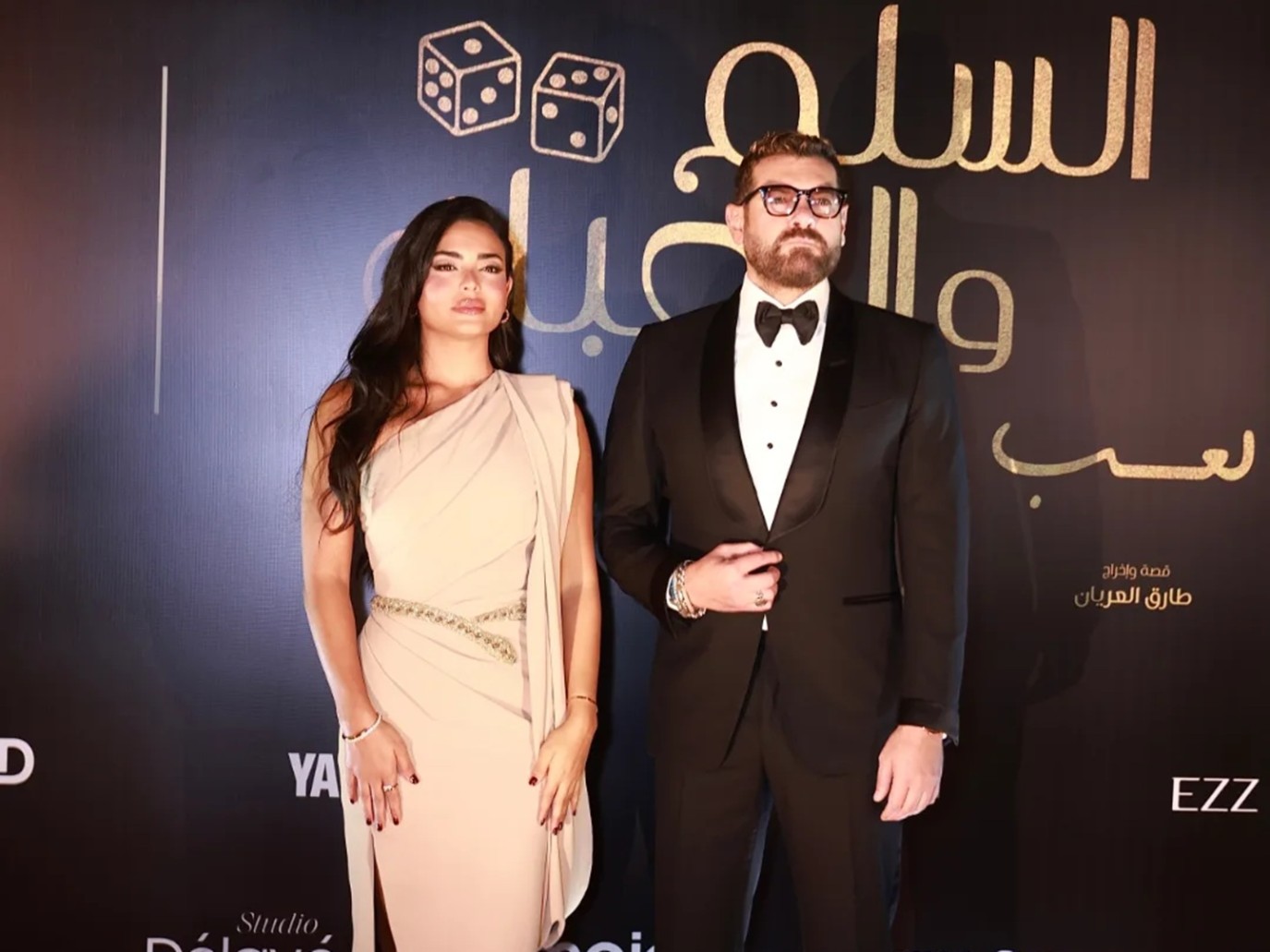 حكاية عمرو يوسف وأسماء جلال من السينما في فيلمين إلى المسرح