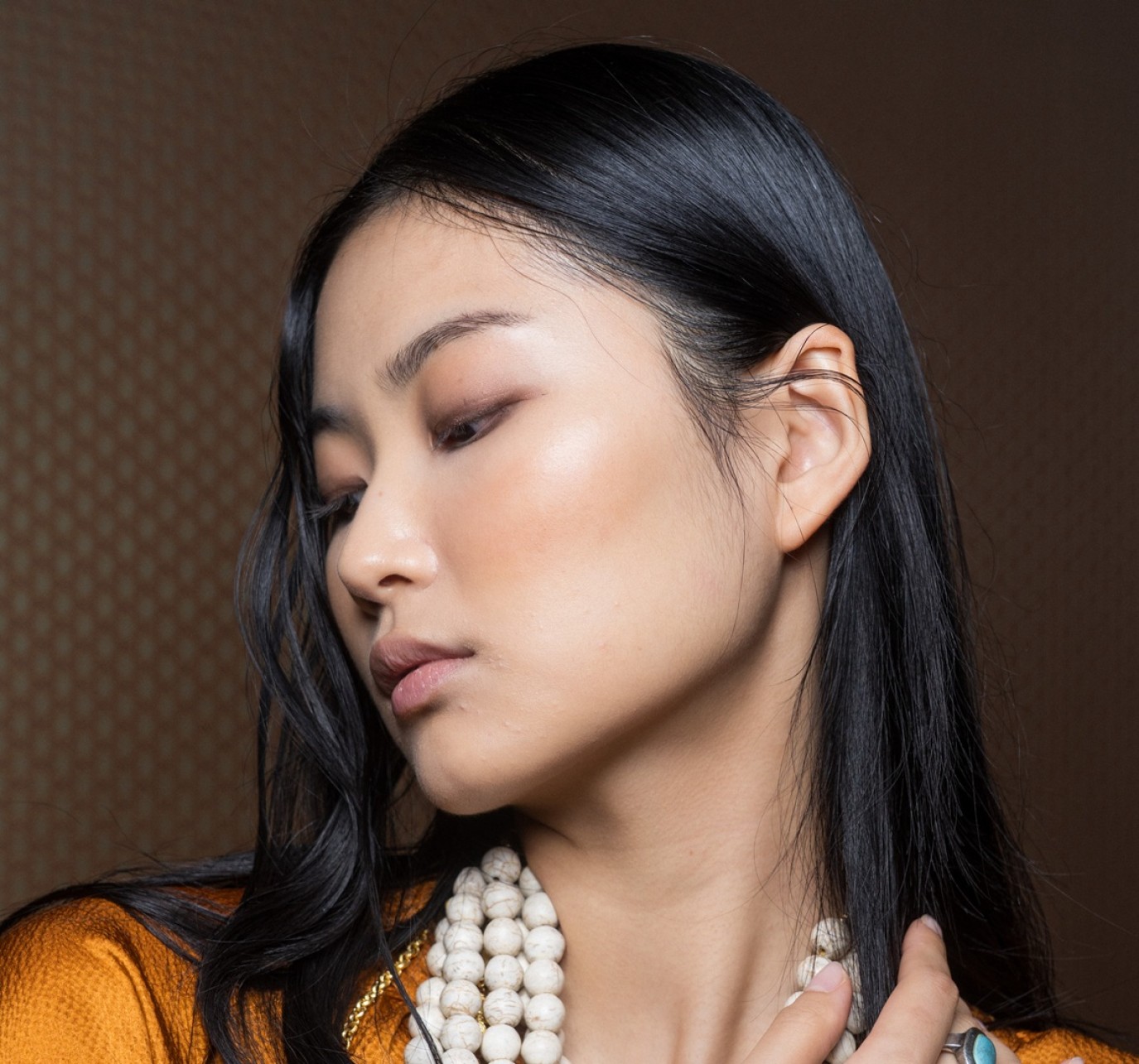 العناية اليابانية أم الكورية؟ الفرق بين فلسفة J-Beauty وK